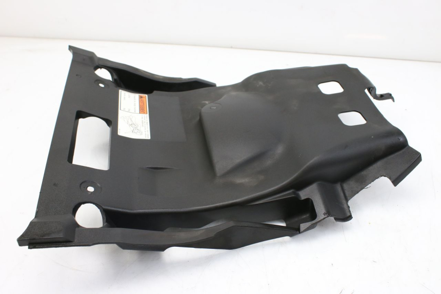 photo de UNDERSEAT COVER SUZUKI AN BURGMAN 400 (2006 - 2010)