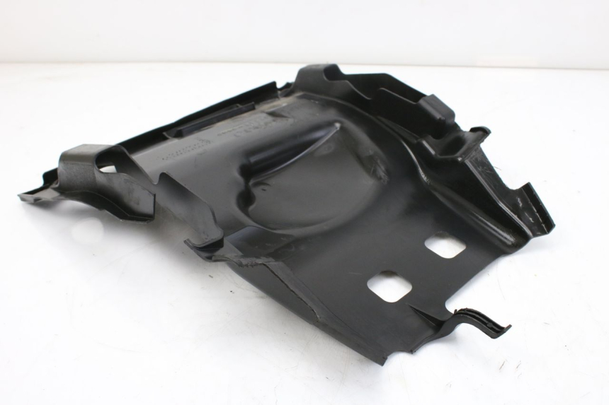 photo de UNDERSEAT COVER SUZUKI AN BURGMAN 400 (2006 - 2010)