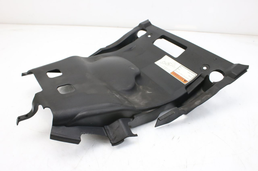 photo de UNDERSEAT COVER SUZUKI AN BURGMAN 400 (2006 - 2010)