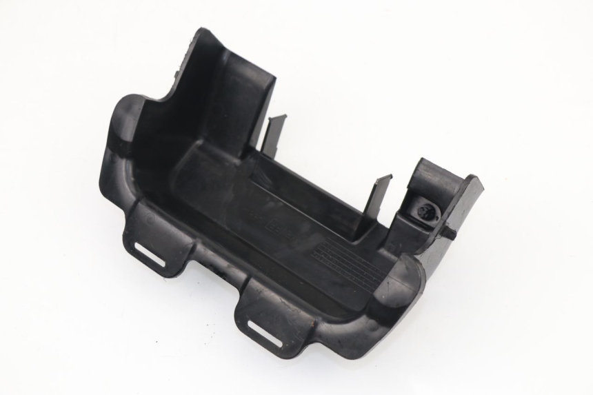 photo de UNDERSEAT PANEL SUZUKI SV S 650 (1999 - 2002)