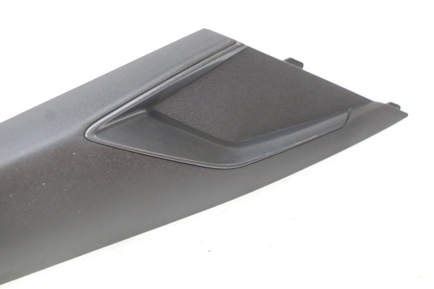 photo de UNDERSEAT COVER APRILIA SXR 50 (2021 - 2023)