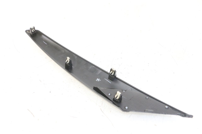 photo de UNDERSEAT COVER APRILIA SXR 50 (2021 - 2023)