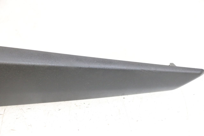 photo de UNDERSEAT COVER APRILIA SXR 50 (2021 - 2023)