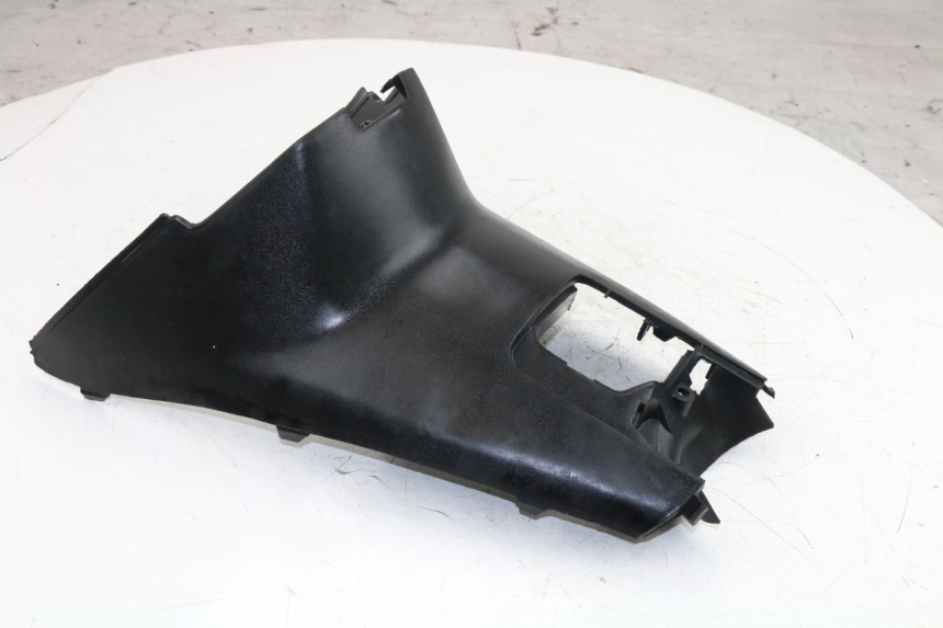 photo de UNDERSEAT COVER SYM JET EURO X 2T 50 (2003 - 2007)