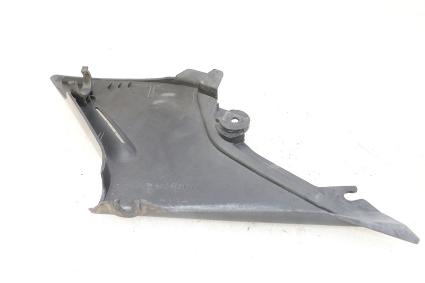 photo de UNDERSEAT PANEL YAMAHA XJN DIVERSION 600 (2000 - 2003)