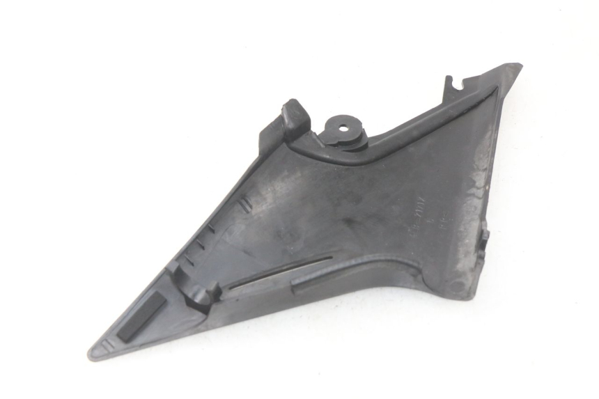 photo de UNDERSEAT PANEL YAMAHA XJ600 XJ DIVERSION 600 (1992 - 1997)