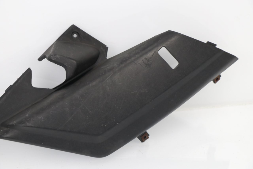 photo de UNDERSEAT COVER YAMAHA XMAX X-MAX 125 (2006 - 2009)