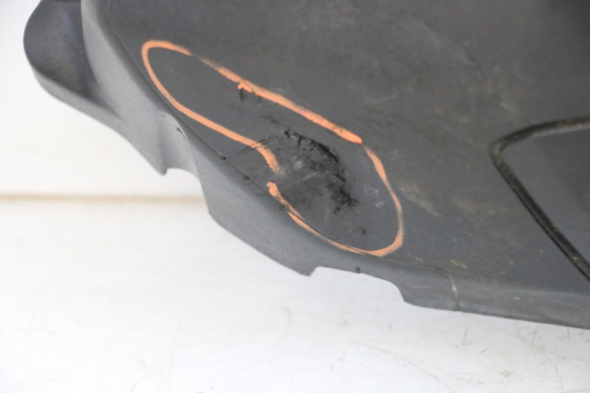 photo de TRANSMISSION COVER YAMAHA TRICITY 300 (2020 - 2024) - Detailed visual inspection