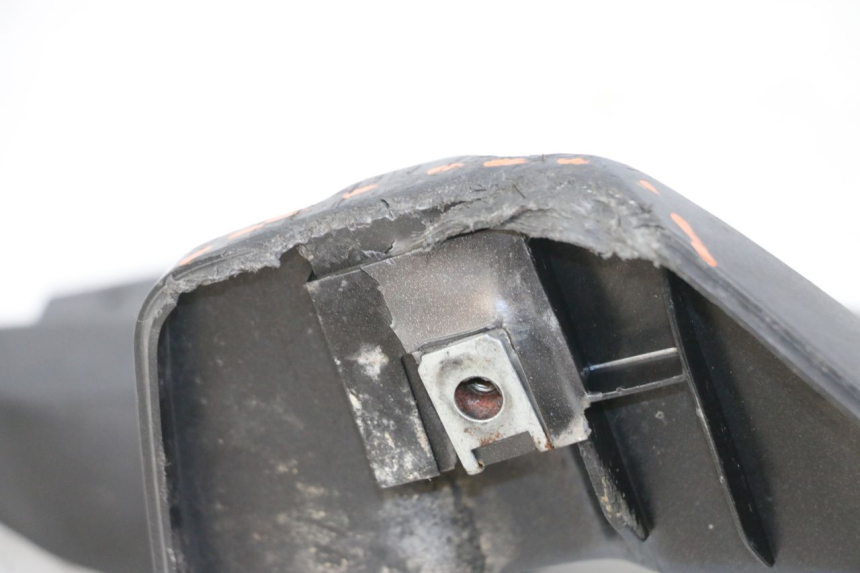 photo de REAR RIGHT FOOTREST APRILIA SR MOTARD 50 (2012 - 2018)