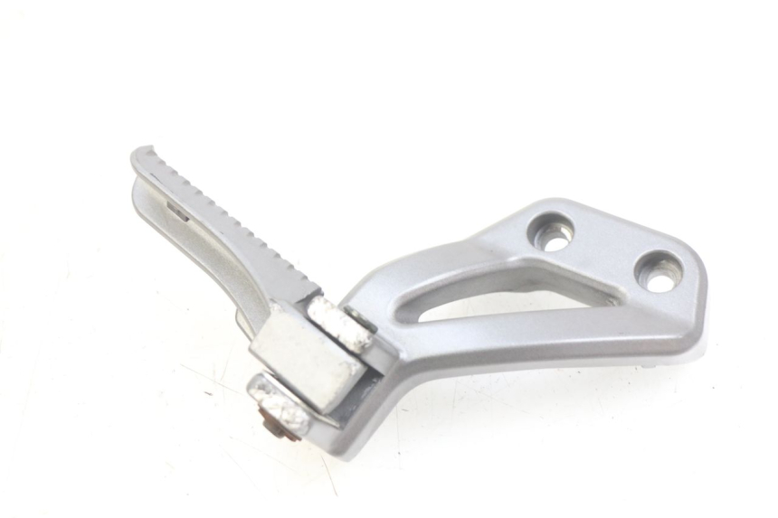 photo de REAR RIGHT FOOTREST ORCAL CAVARO 4T 50 (2019 - 2023)