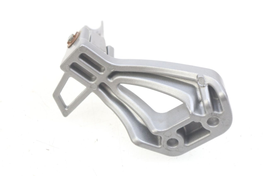 photo de REAR RIGHT FOOTREST ORCAL CAVARO 4T 50 (2019 - 2023)
