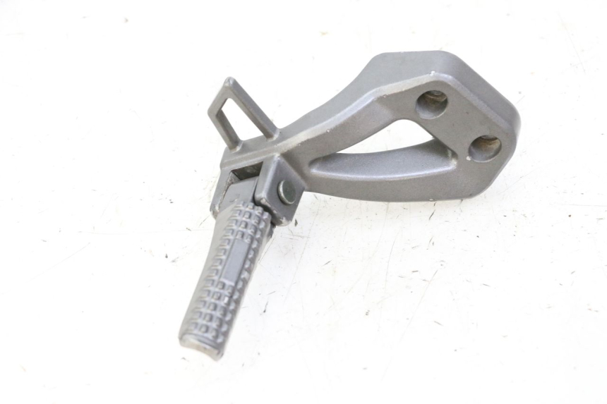 photo de REAR RIGHT FOOTREST ORCAL CAVARO 4T 50 (2019 - 2023)