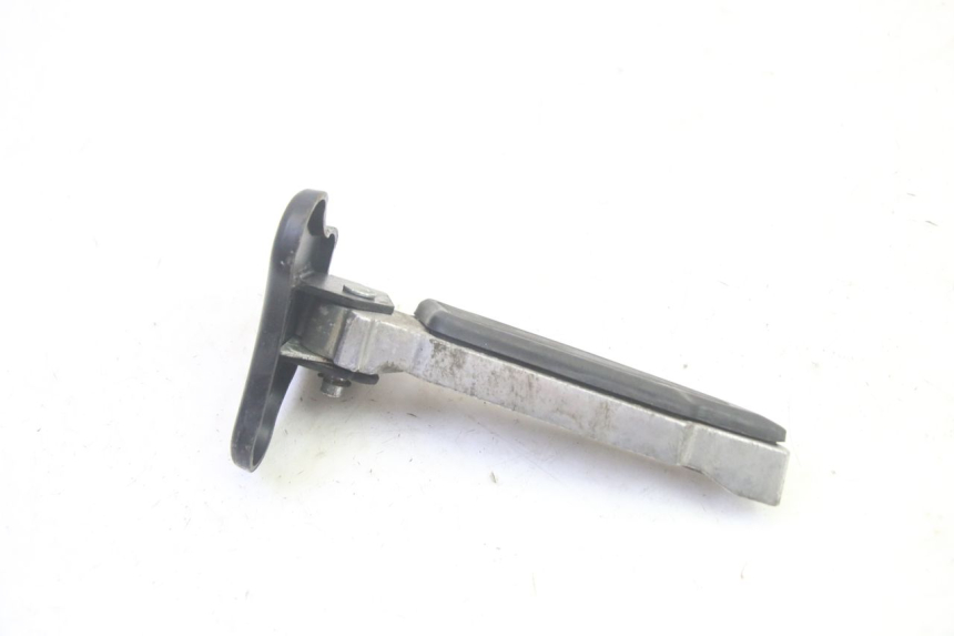 photo de RIGHT REAR FOOTREST PEUGEOT DJANGO 4T 50 (2014 - 2019) - Zoom on usage condition