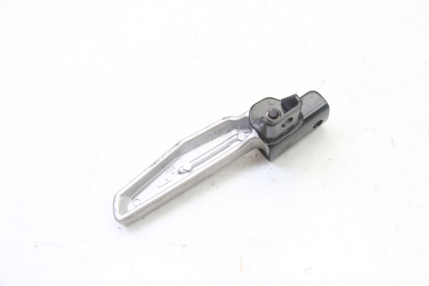 photo de REAR RIGHT FOOTREST SYM FIDDLE 3 III 50 (2014 - 2020)