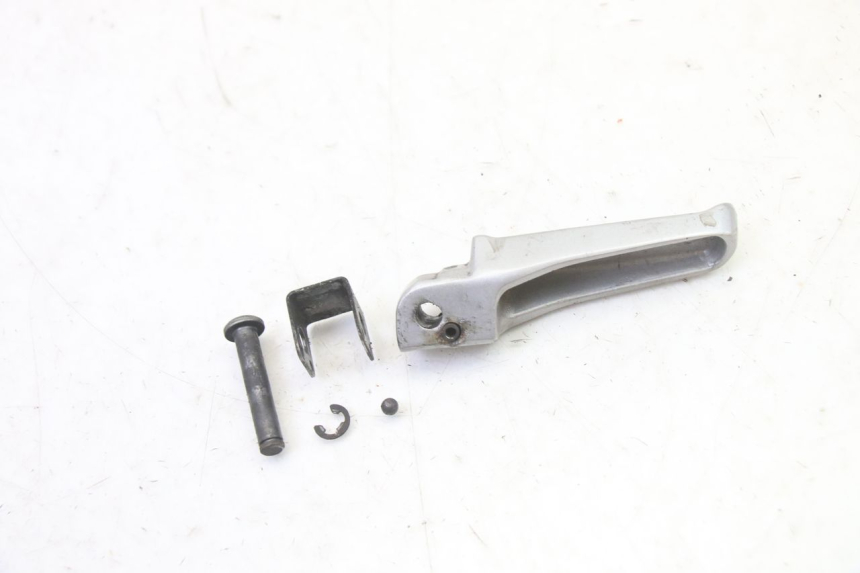photo de REAR RIGHT FOOTREST BMW G310 R 310 (2016 - 2020)