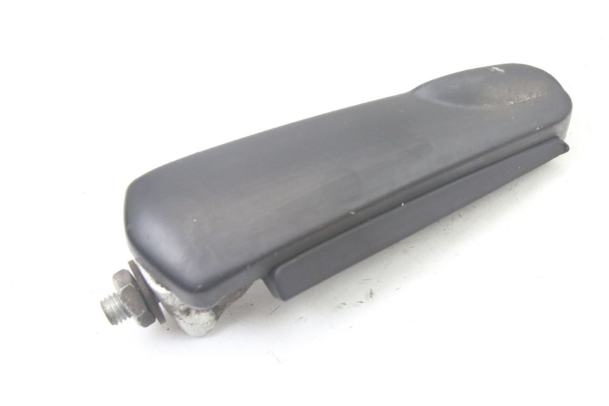 photo de REAR RIGHT FOOTREST GILERA NEXUS 300 (2008 - 2013)