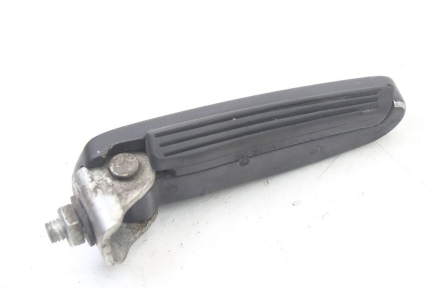 photo de REAR RIGHT FOOTREST GILERA NEXUS 300 (2008 - 2013)