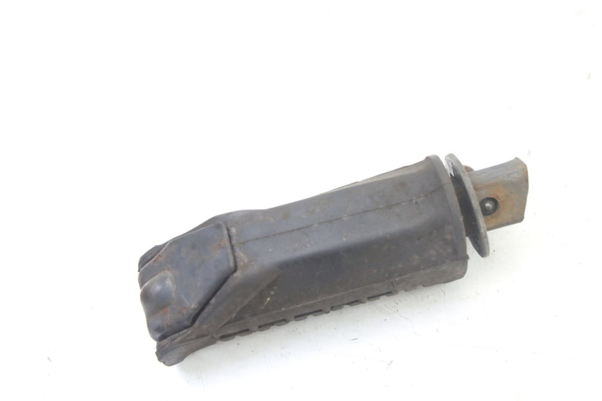 photo de REAR RIGHT FOOTREST SUZUKI GS GSE 500 (2001 - 2003)