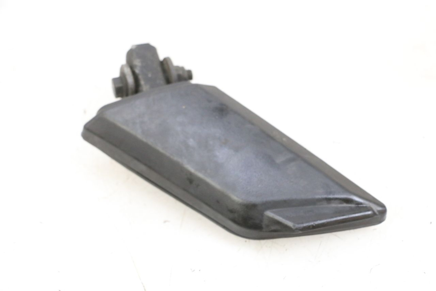 photo de RIGHT REAR FOOTREST PEUGEOT KISBEE 4T 50 (2010 - 2017)