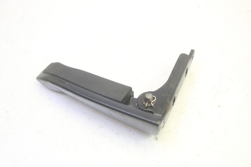 photo de REAR RIGHT FOOTREST PIAGGIO MP3 HPE 350 (2018 - 2020) - Zoom on usage condition