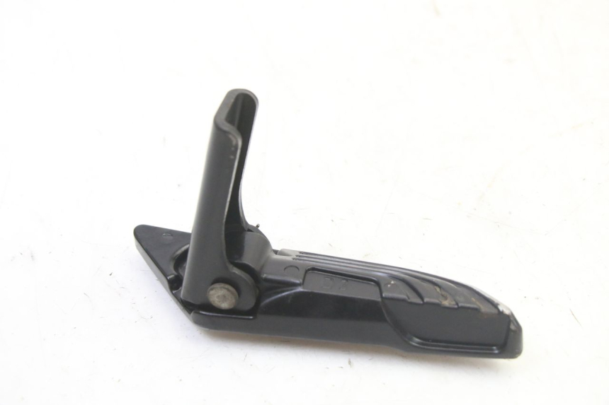photo de REAR RIGHT FOOTREST PIAGGIO NEW TYPHOON 50 (2018 - 2021)