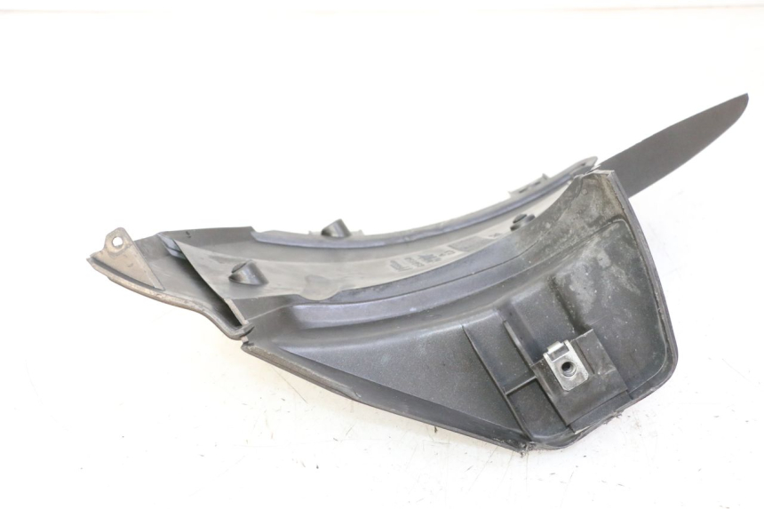 photo de REAR RIGHT FOOTREST PIAGGIO NEW TYPHOON 50 (2010 - 2017)