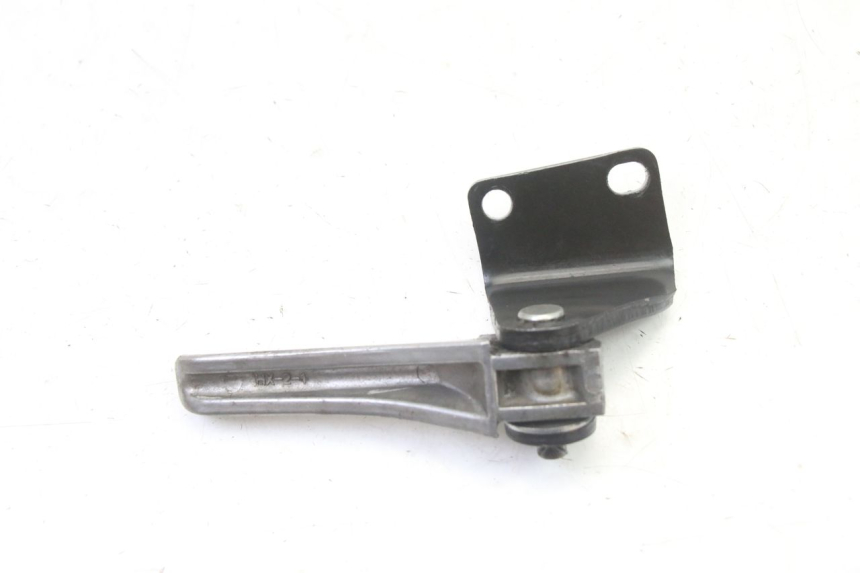 photo de REAR RIGHT FOOTREST PIAGGIO NRG POWER PUREJET 50 (2018 - 2021)