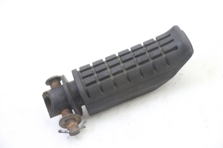 photo de REAR RIGHT FOOTREST HONDA NTV DEAUVILLE ABS 700 (2007 - 2016)