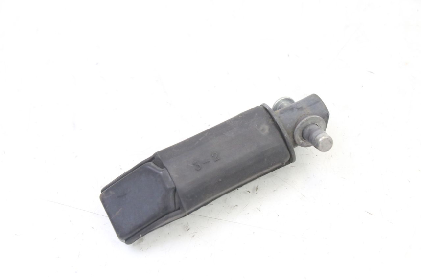photo de REAR RIGHT FOOTREST HONDA NTV DEAUVILLE 650 (2001 - 2006)