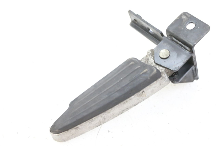photo de RIGHT REAR FOOTREST PEUGEOT CITYSTAR 125 (2011 - 2017)