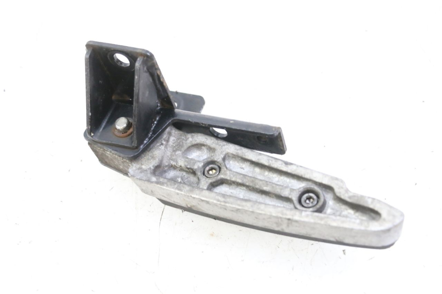 photo de RIGHT REAR FOOTREST PEUGEOT CITYSTAR 125 (2011 - 2017)