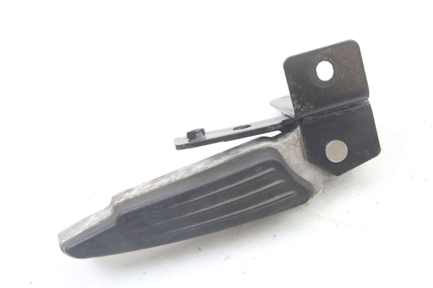 photo de REAR RIGHT FOOTREST PEUGEOT CITYSTAR 2T 50 (2018 - 2021)