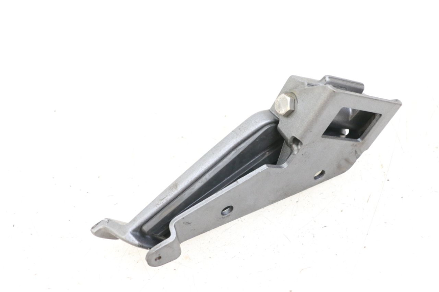 photo de REAR RIGHT FOOTREST PEUGEOT GEOPOLIS RS 125 (2007 - 2009)