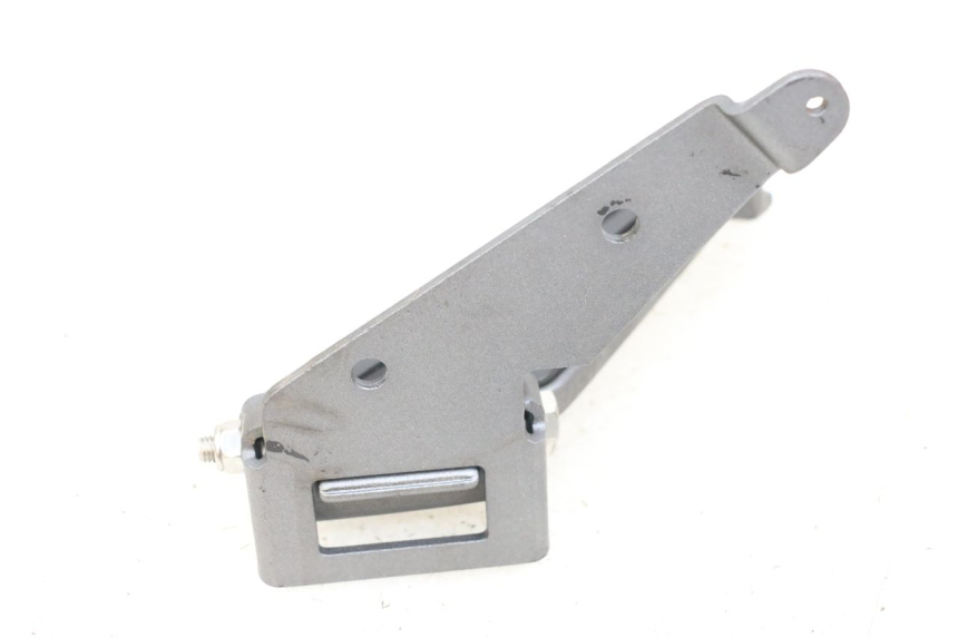 photo de REAR RIGHT FOOTREST PEUGEOT GEOPOLIS RS 125 (2007 - 2009)