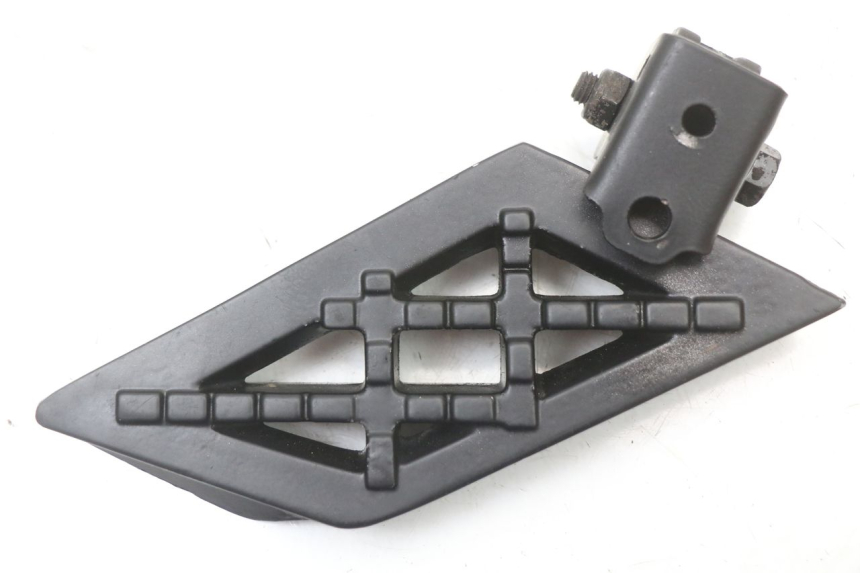 photo de REAR RIGHT FOOTREST PEUGEOT STREETZONE I 2T 50 (2018 - 2020)