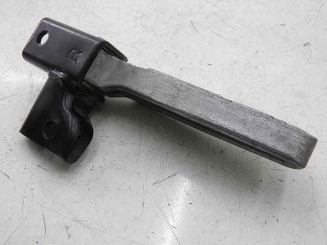 photo de REAR RIGHT FOOTREST PEUGEOT TWEET 125 (2010 - 2017)