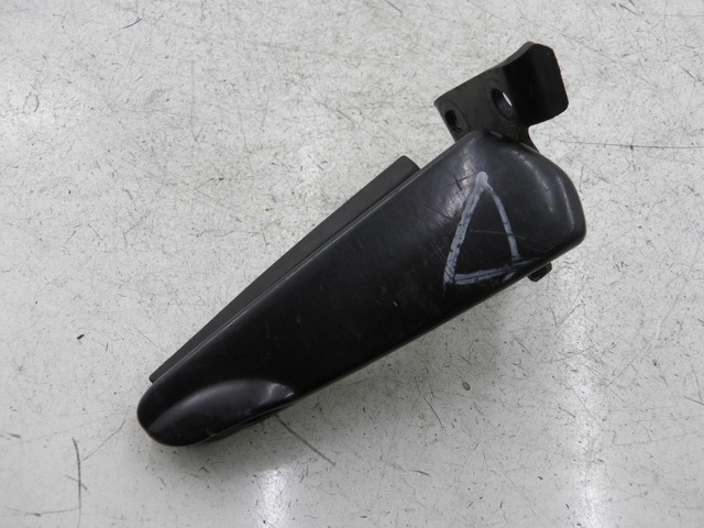 photo de REAR RIGHT FOOTREST PIAGGIO CARNABY 125 (2007 - 2011)