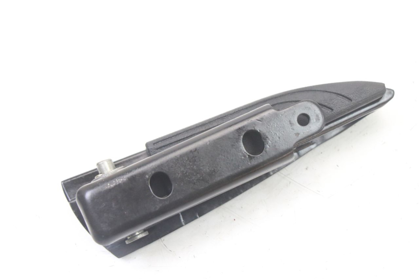 photo de REAR RIGHT FOOTREST PIAGGIO MP3 500 (2014 - 2016)
