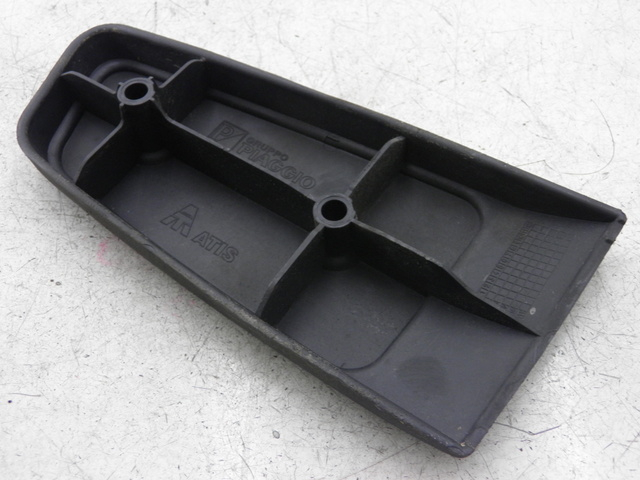 photo de RIGHT REAR FOOTREST PIAGGIO MP3 LT 300 (2010 - 2016)
