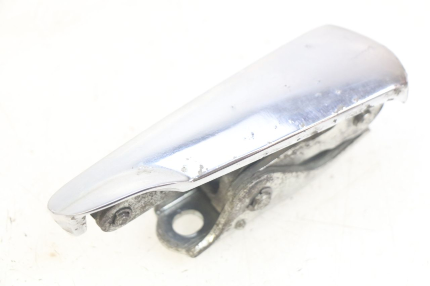 photo de RIGHT REAR FOOTREST PIAGGIO VESPA GRANTURISMO 125 (2003 - 2007)