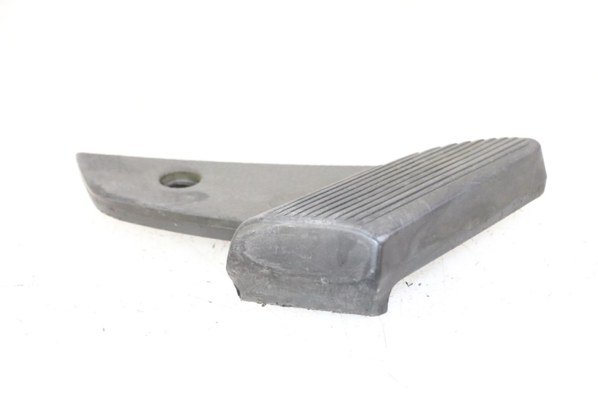 photo de REAR RIGHT FOOTREST PIAGGIO VESPA LX 150 (2005 - 2013)