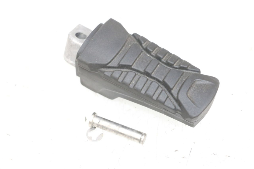 photo de REAR RIGHT FOOTREST BMW R GS 1250 (2021 - 2024) - Main view