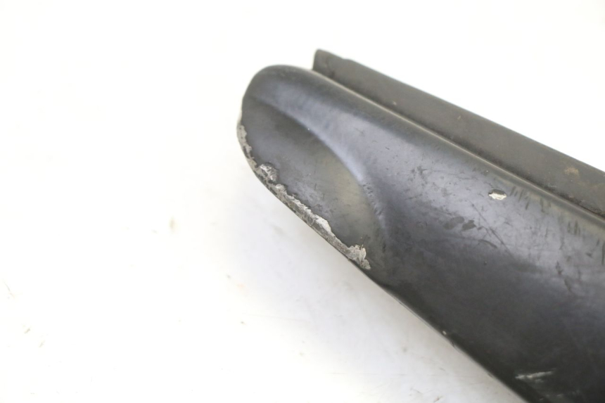 photo de REAR RIGHT FOOTREST GILERA RUNNER SL 50 (2006 - 2009)