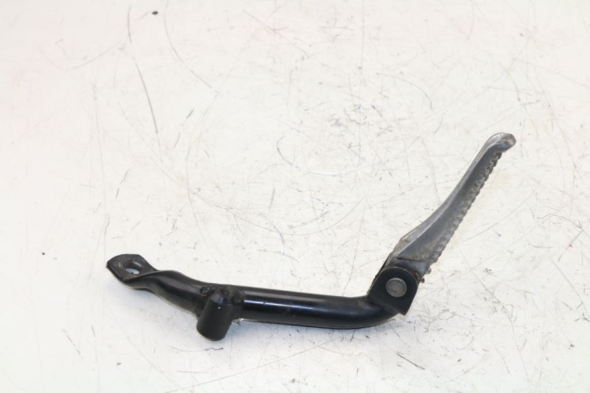 photo de REAR RIGHT FOOTREST GILERA RUNNER 50 (1999 - 2005)