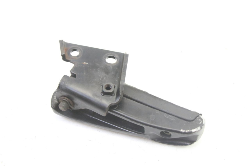 photo de REAR RIGHT FOOTREST GILERA RUNNER SP 50 (2006 - 2008)