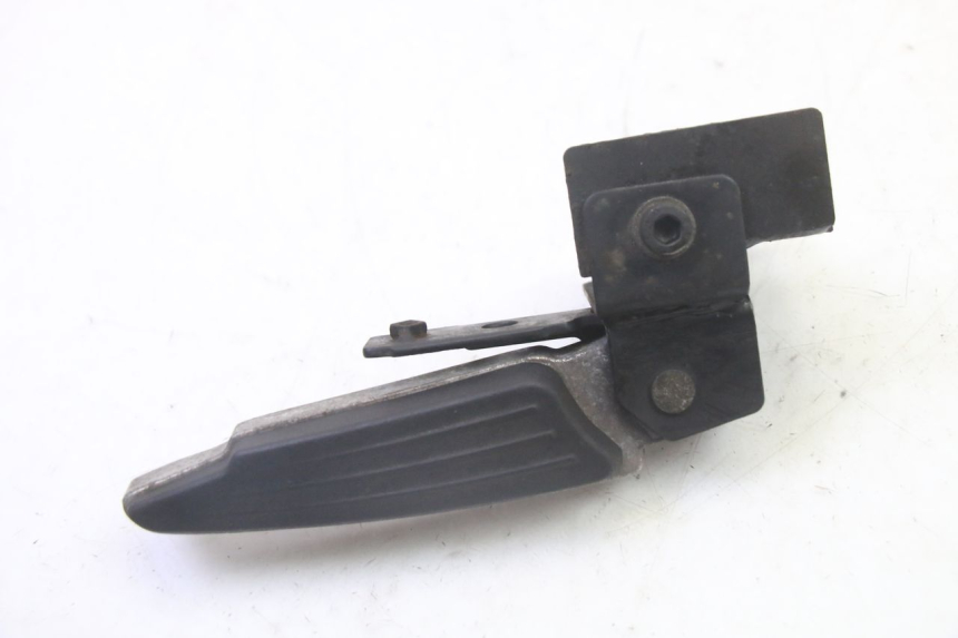 photo de REAR RIGHT FOOTREST PEUGEOT SATELIS 125 (2013 - 2018)