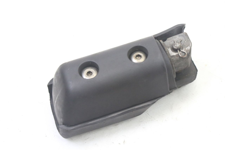 photo de REAR RIGHT FOOTREST APRILIA SCARABEO GT TOURING 125 (1999 - 2005)