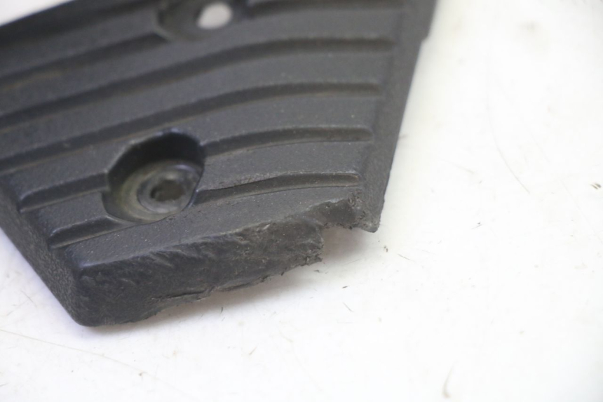 photo de REAR RIGHT FOOTREST APRILIA SR R 2T LC 50 (2018 - 2021)