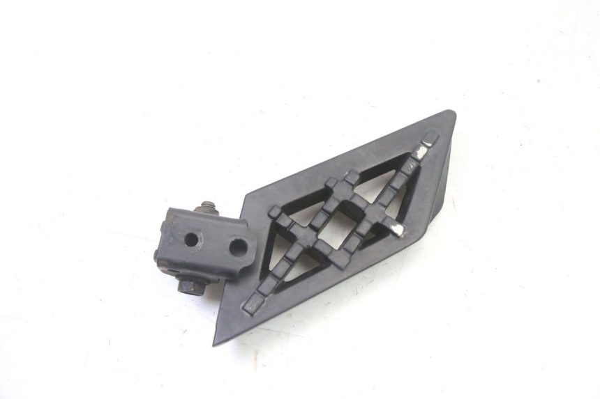 photo de REAR RIGHT FOOTREST PEUGEOT STREETZONE I 2T 50 (2018 - 2020)