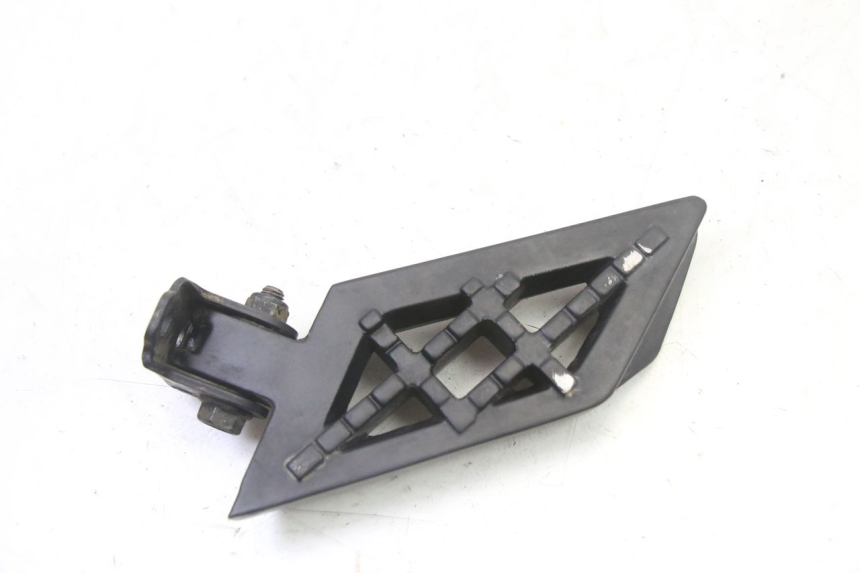 photo de REAR RIGHT FOOTREST PEUGEOT STREETZONE I 2T 50 (2018 - 2020)